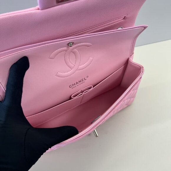 CHANEL Classic Flap Bag CF Bag Like New - Picture 5 of 9